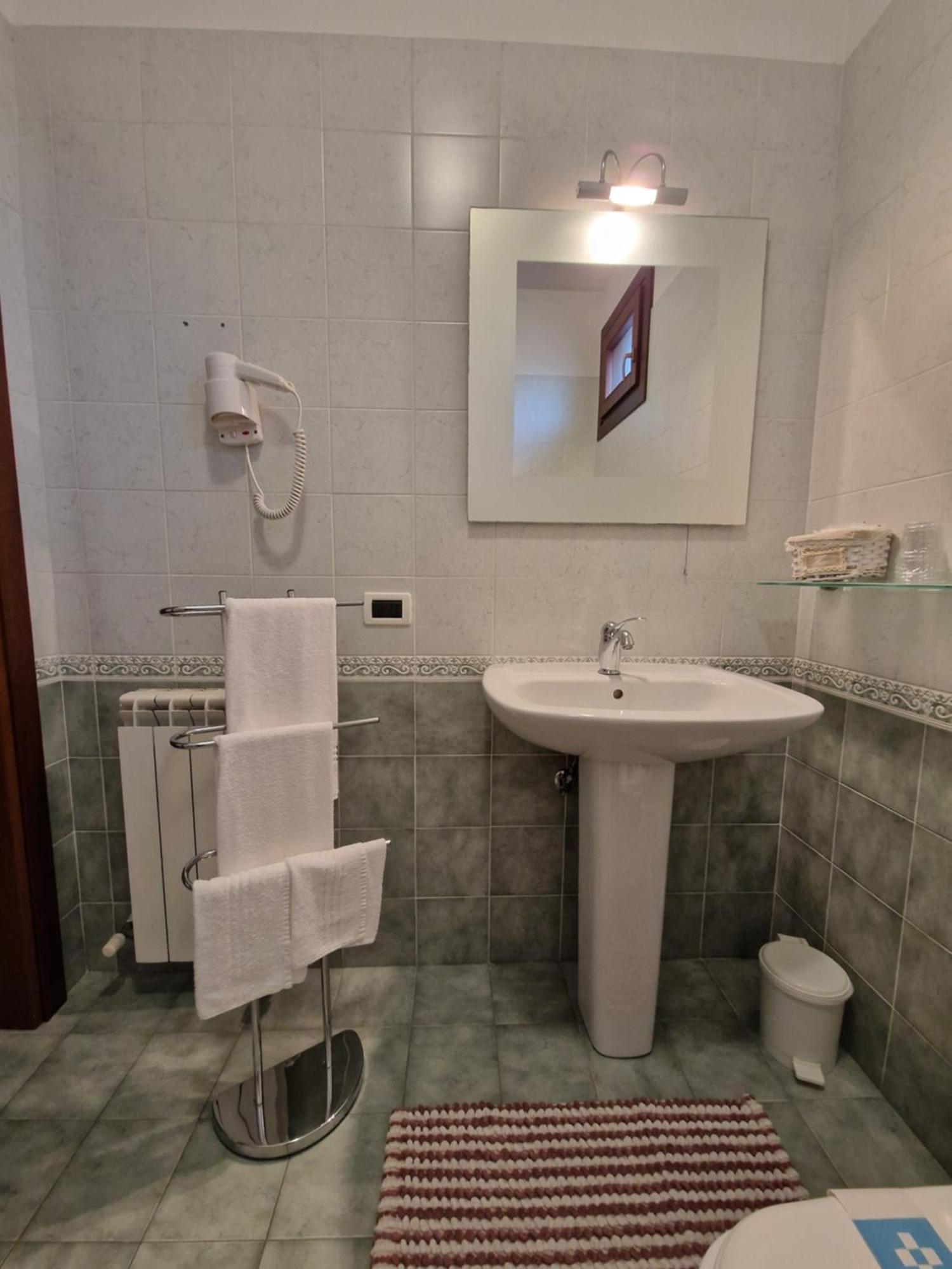 Borgo Di Arcadia Hotel Porto Tolle Buitenkant foto