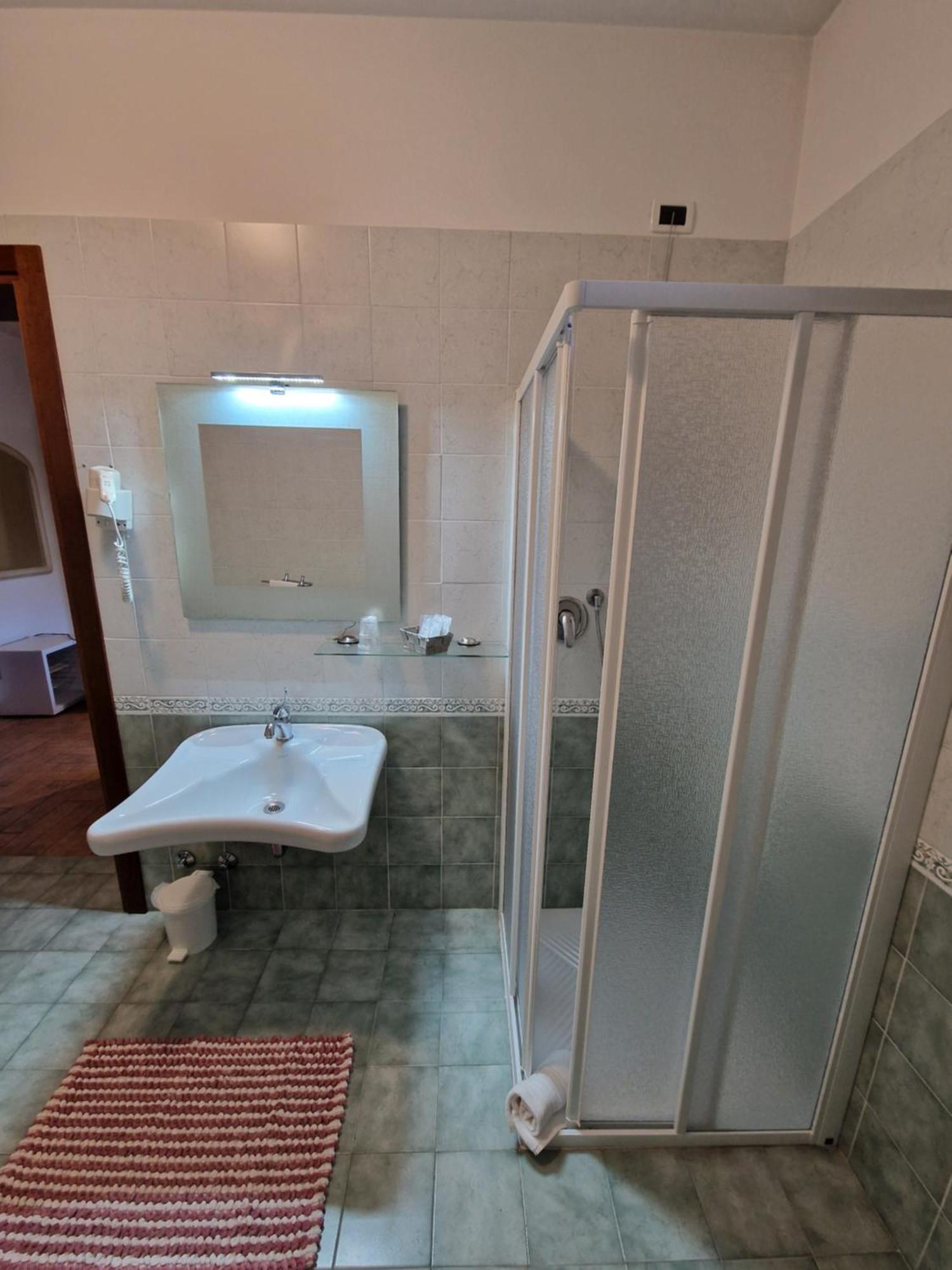 Borgo Di Arcadia Hotel Porto Tolle Buitenkant foto