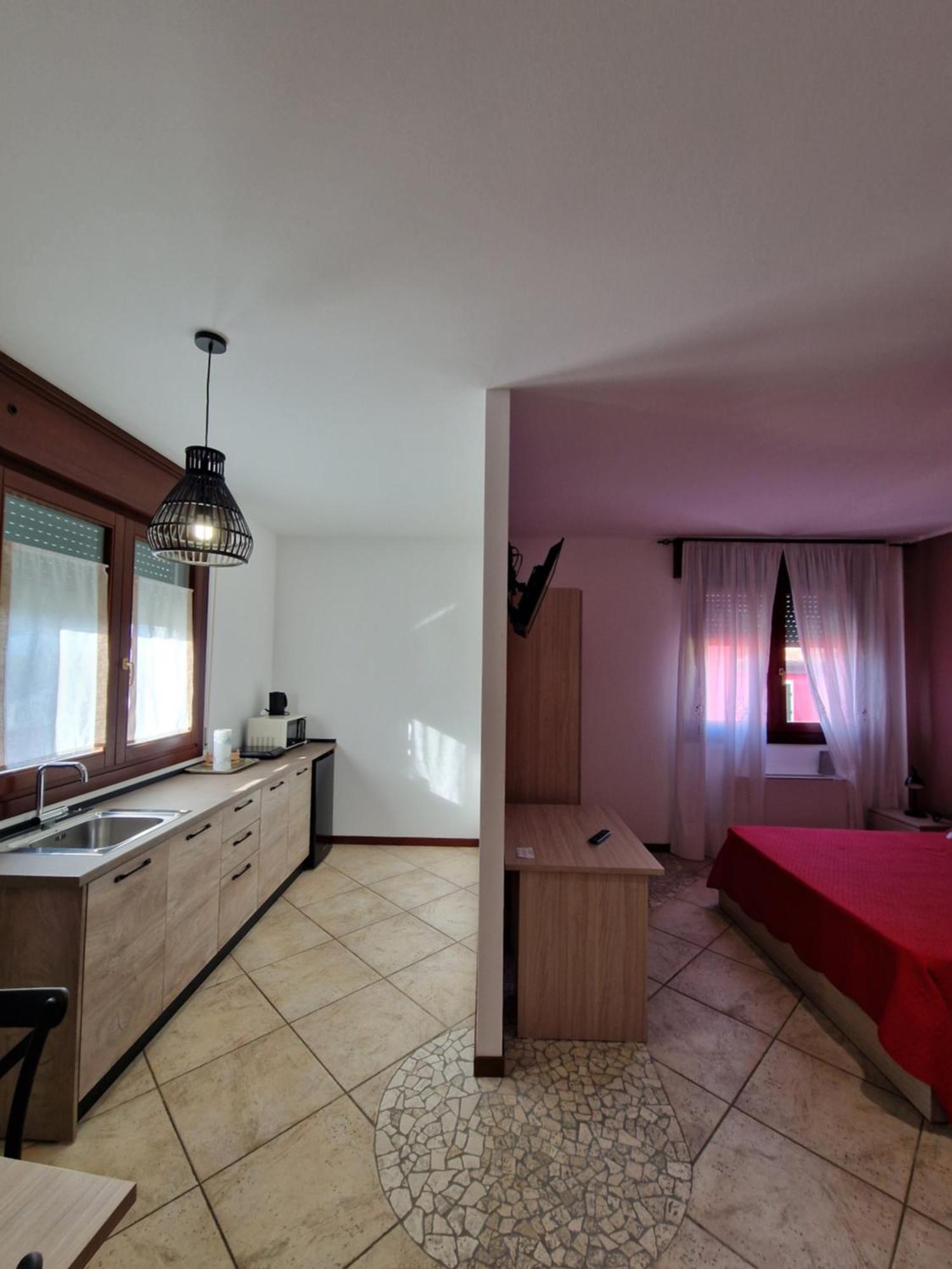 Borgo Di Arcadia Hotel Porto Tolle Buitenkant foto